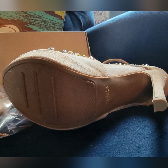 Zigi Soho Cinnamon Goddess sz 8 - Picture 5 of 7